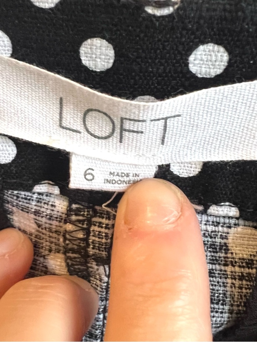 LOFT Black and White Polka Dot Cropped Pants - Picture 3 of 8